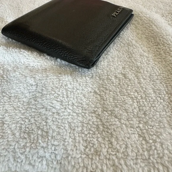 Prada Saffiano Black Leather Wallet Billfold - Picture 6 of 10
